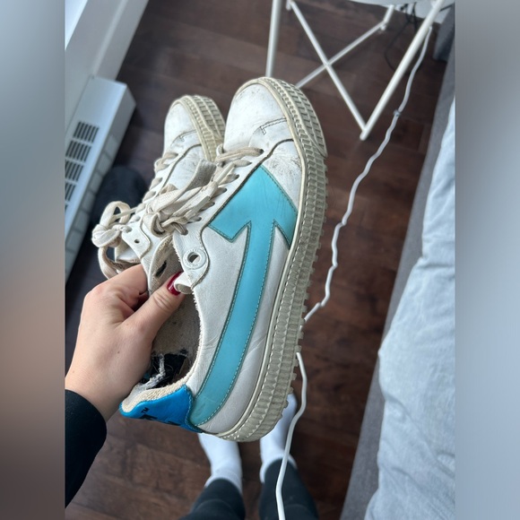 Off-White sneakers by - Picture 4 of 5